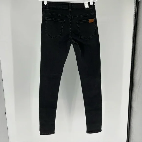 ROXY NWT COOL MEMORY BLACK SKINNY JEANS 26 - Picture 4 of 15